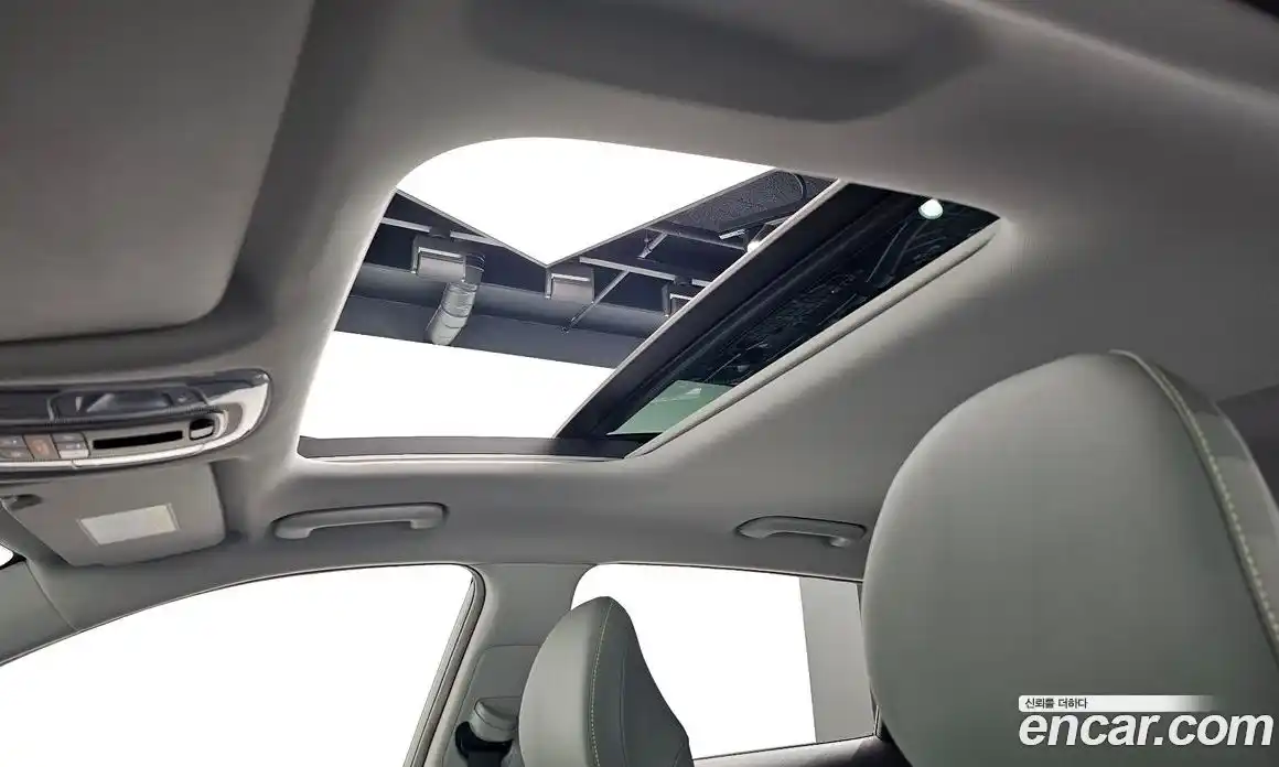 Hyundai Kona 2023 1.6 Автомат в Москве № 130553, фото 20