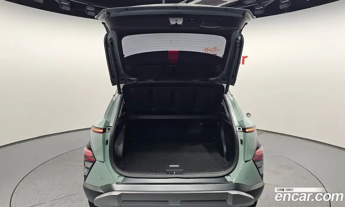 Hyundai Kona 2023 1.6 Автомат в Москве № 130553, фото 5