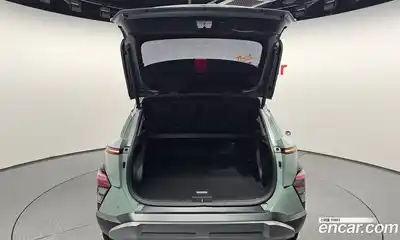 Hyundai Kona 2023 1.6 Автомат в Москве № 130553, миниатюра 5