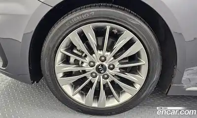 Kia K5 2019 2.0 Автомат в Москве № 131862, миниатюра 10