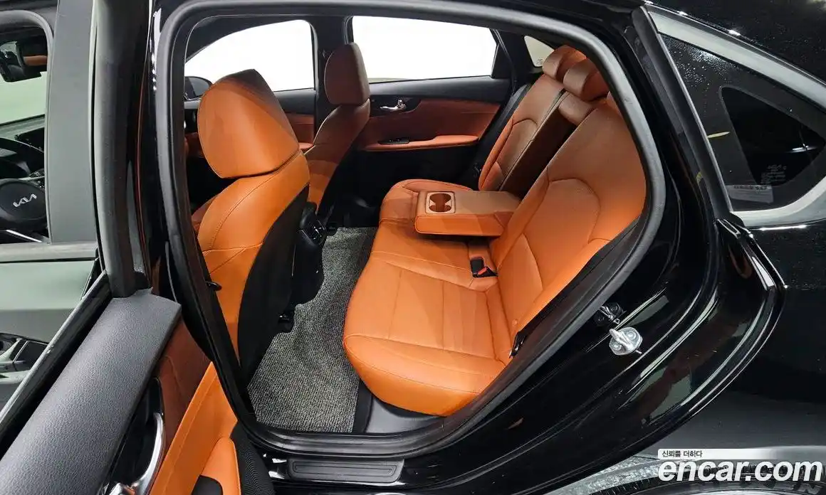 Kia K3 2024 1.6 Автомат в Москве № 131954, фото 20