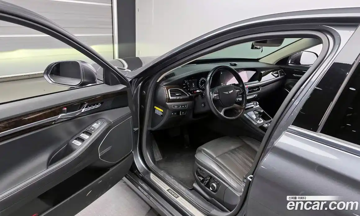 Genesis G90 2019 3.8 Автомат в Москве № 135303, фото 10