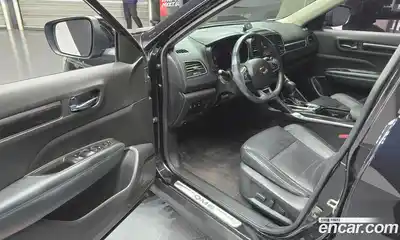 Renault QM6 2017 2.0 Автомат в Москве № 136284, миниатюра 8