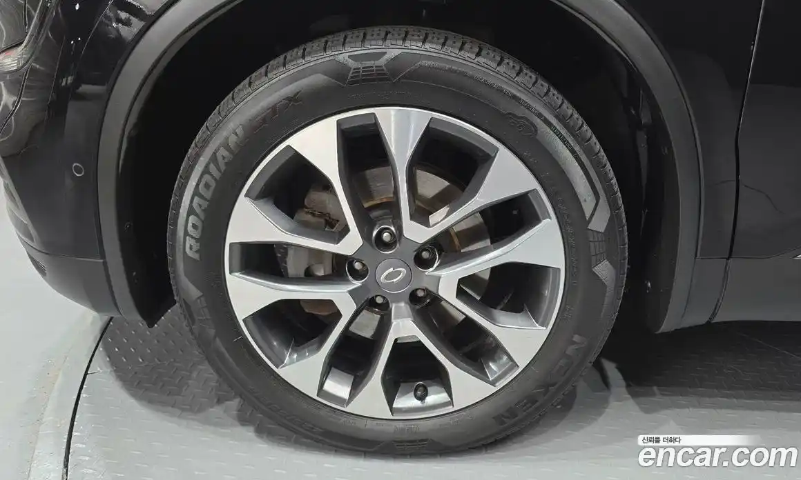 Renault QM6 2017 2.0 Автомат в Москве № 136284, фото 9