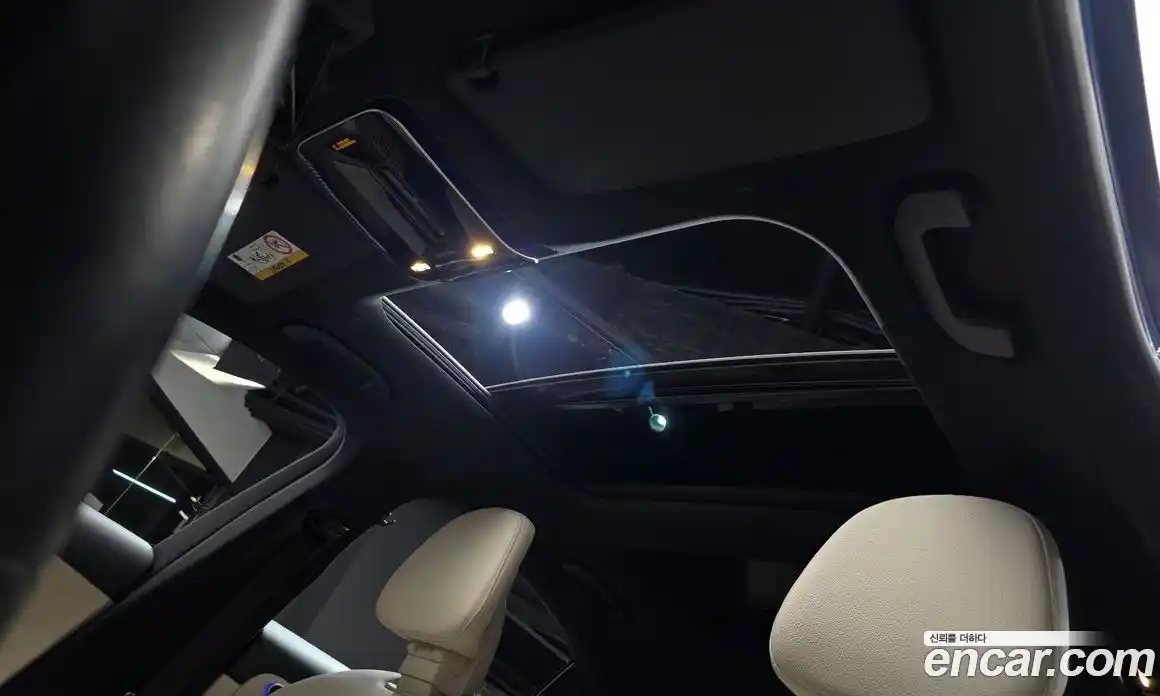 Mercedes-Benz C-Class 2023 2.0 Автомат в Москве № 137632, фото 17