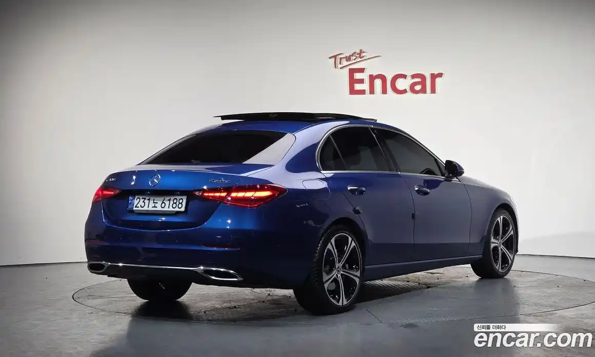 Mercedes-Benz C-Class 2023 2.0 Автомат в Москве № 137632, фото 18