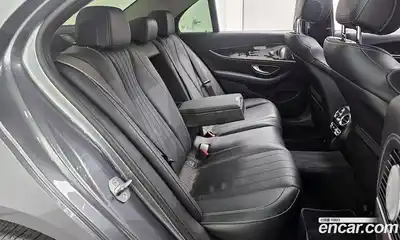 Mercedes-Benz E-Class 2017 3.0 Автомат в Москве № 141967, миниатюра 11