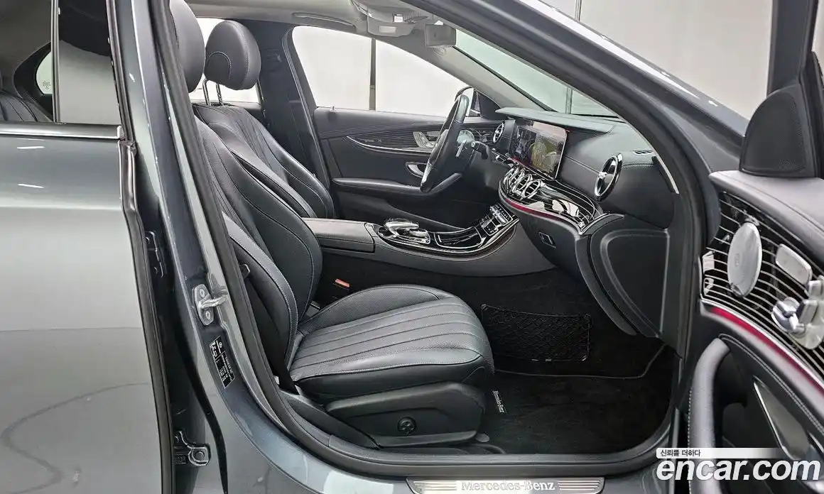 Mercedes-Benz E-Class 2017 3.0 Автомат в Москве № 141967, фото 15