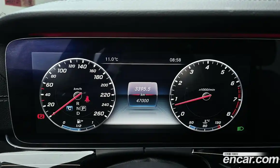 Mercedes-Benz E-Class 2017 3.0 Автомат в Москве № 141967, фото 16