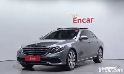 Mercedes-Benz E-Class 2017 3.0 Автомат в Москве № 141967, миниатюра 2