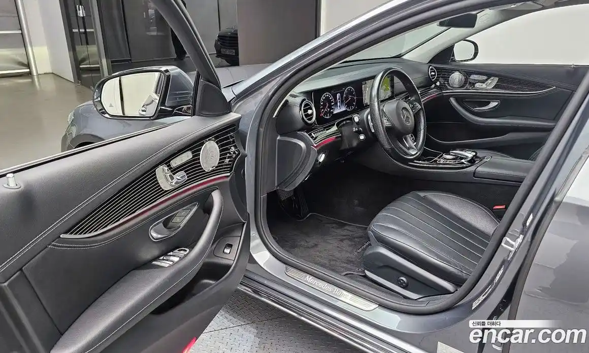 Mercedes-Benz E-Class 2017 3.0 Автомат в Москве № 141967, фото 7