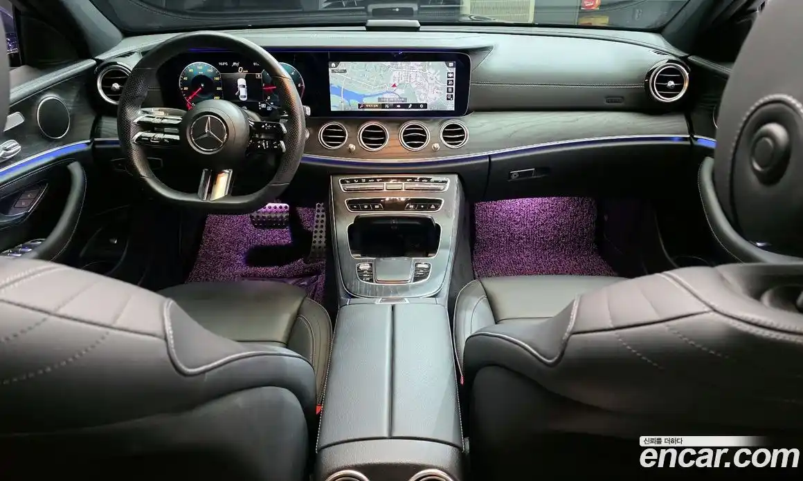 Mercedes-Benz E-Class 2021 1.9 Автомат в Москве № 142430, фото 13