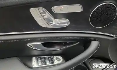 Mercedes-Benz E-Class 2021 1.9 Автомат в Москве № 142430, миниатюра 9