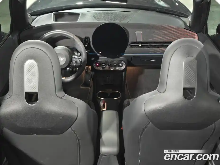 Mini Cooper Convertible 2025 2.0 Автомат в Москве № 145934, фото 7