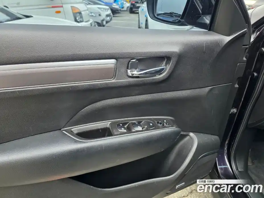 Renault QM6 2019 2.0 Автомат в Москве № 147849, фото 14