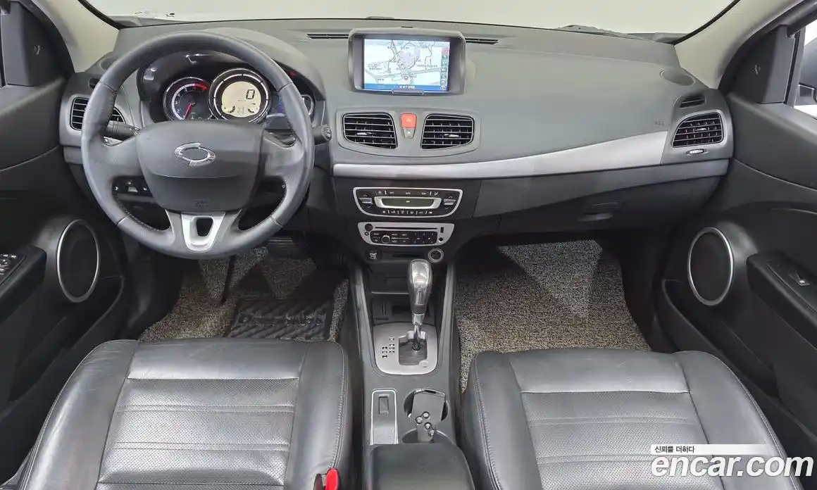 Renault SM3 2018 1.6 Автомат в Москве № 148682, фото 13