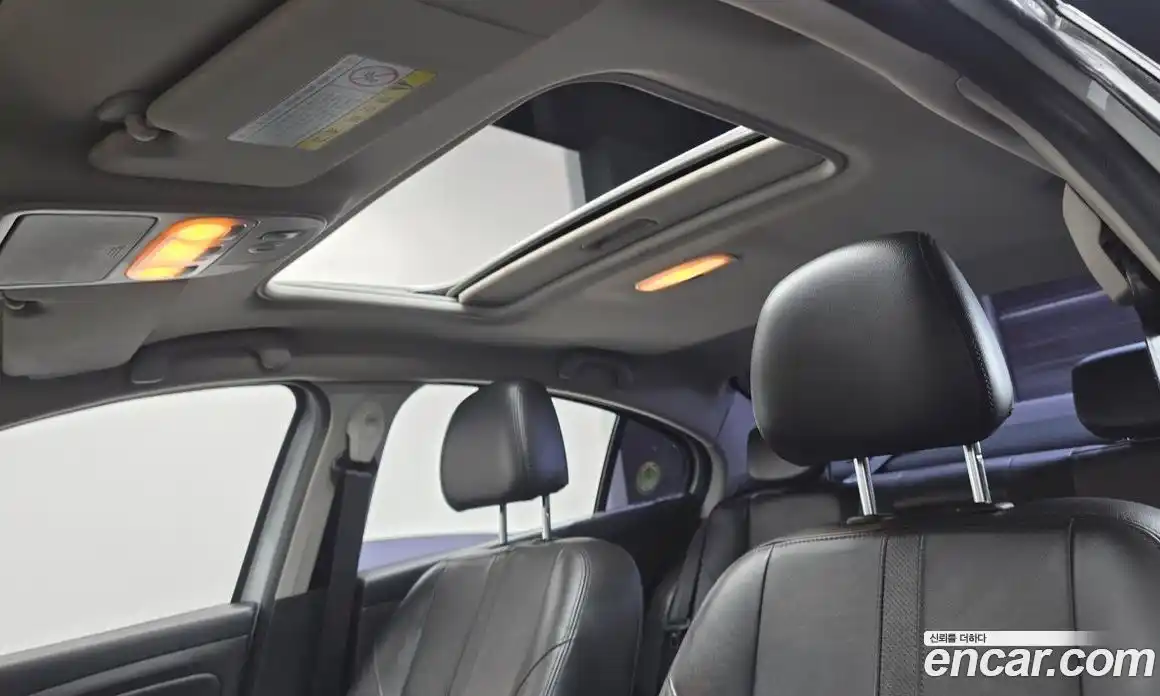 Renault SM3 2018 1.6 Автомат в Москве № 148682, фото 16