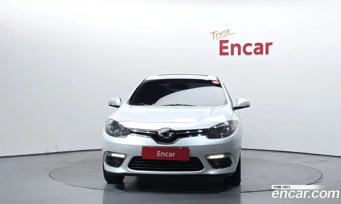 Renault SM3 2018 1.6 Автомат в Москве № 148682, фото 18