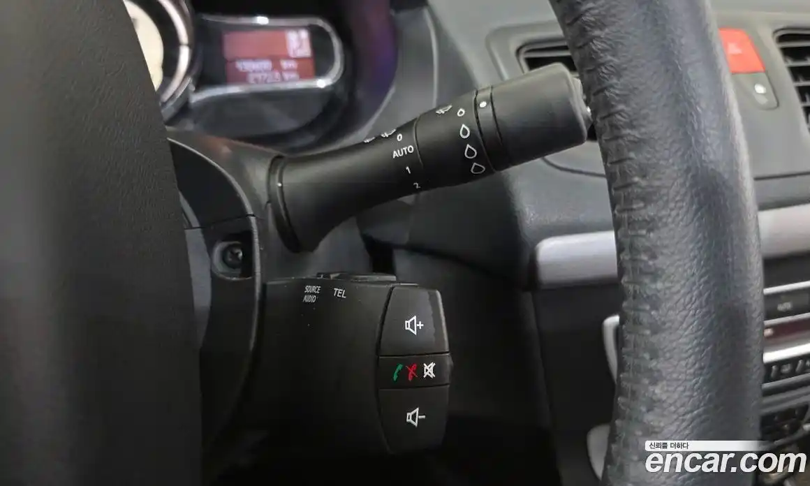 Renault SM3 2018 1.6 Автомат в Москве № 148682, фото 3