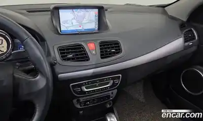 Renault SM3 2018 1.6 Автомат в Москве № 148682, миниатюра 9