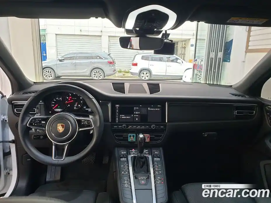 Porsche Macan 2019 2.0 Автомат в Москве № 151926, фото 18