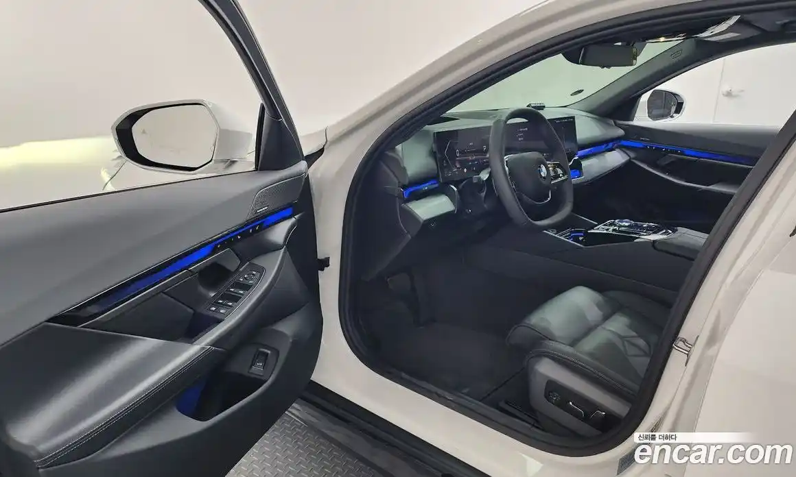 BMW 5-Series 2024 2.0 Автомат в Москве № 153158, фото 13