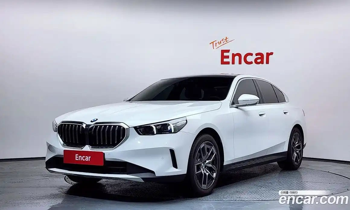 BMW 5-Series 2024 2.0 Автомат в Москве № 153158, фото 9