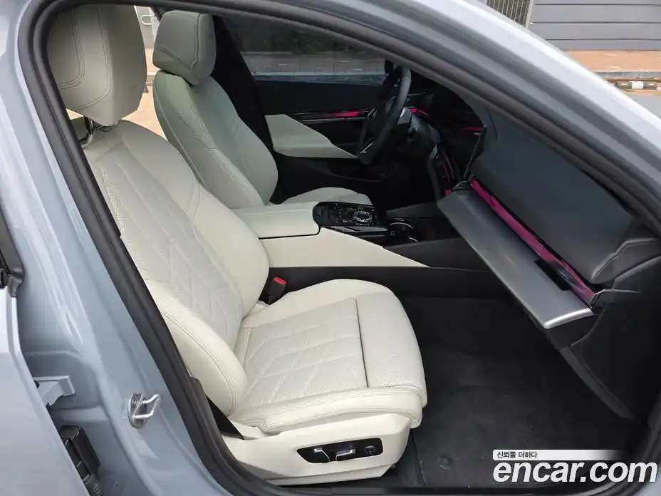 BMW i5 2025 0.2 Автомат в Москве № 153305, фото 13