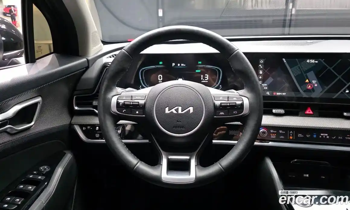 Kia Sportage 2023 1.6 Автомат в Москве № 15394, фото 3