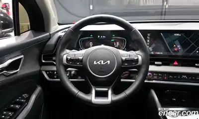 Kia Sportage 2023 1.6 Автомат в Москве № 15394, миниатюра 3