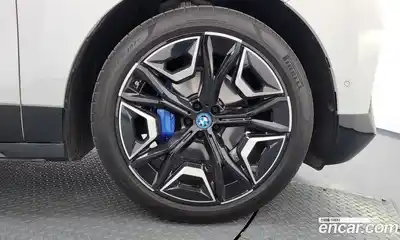 BMW iX 2024 0.3 Автомат в Москве № 153973, миниатюра 5