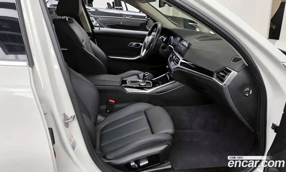 BMW 3-Series 2021 2.0 Автомат в Москве № 154760, фото 11