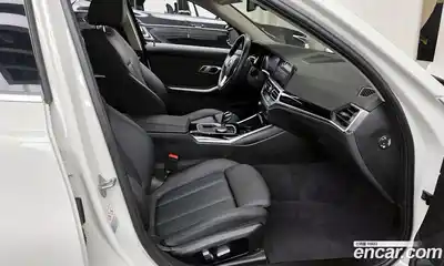 BMW 3-Series 2021 2.0 Автомат в Москве № 154760, миниатюра 11