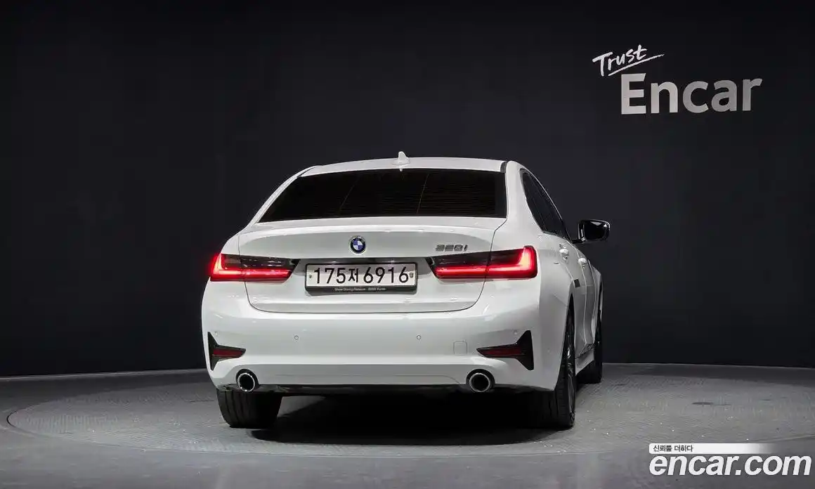 BMW 3-Series 2021 2.0 Автомат в Москве № 154760, фото 4