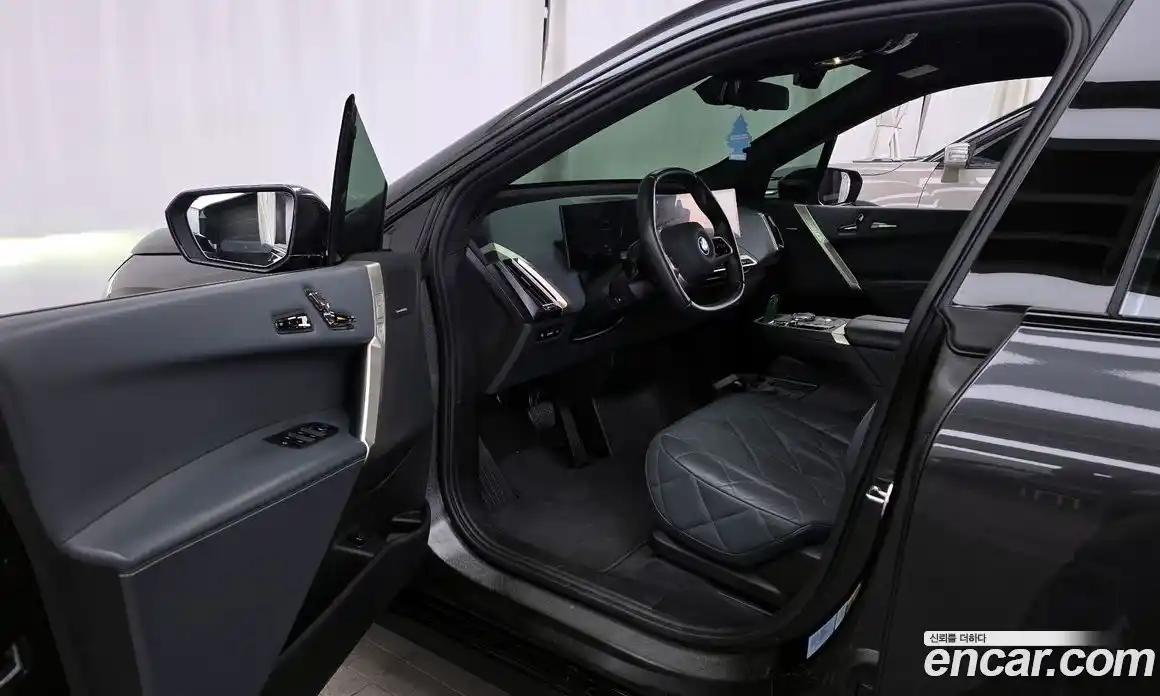 BMW iX 2023 0.3 Автомат в Москве № 157148, фото 11