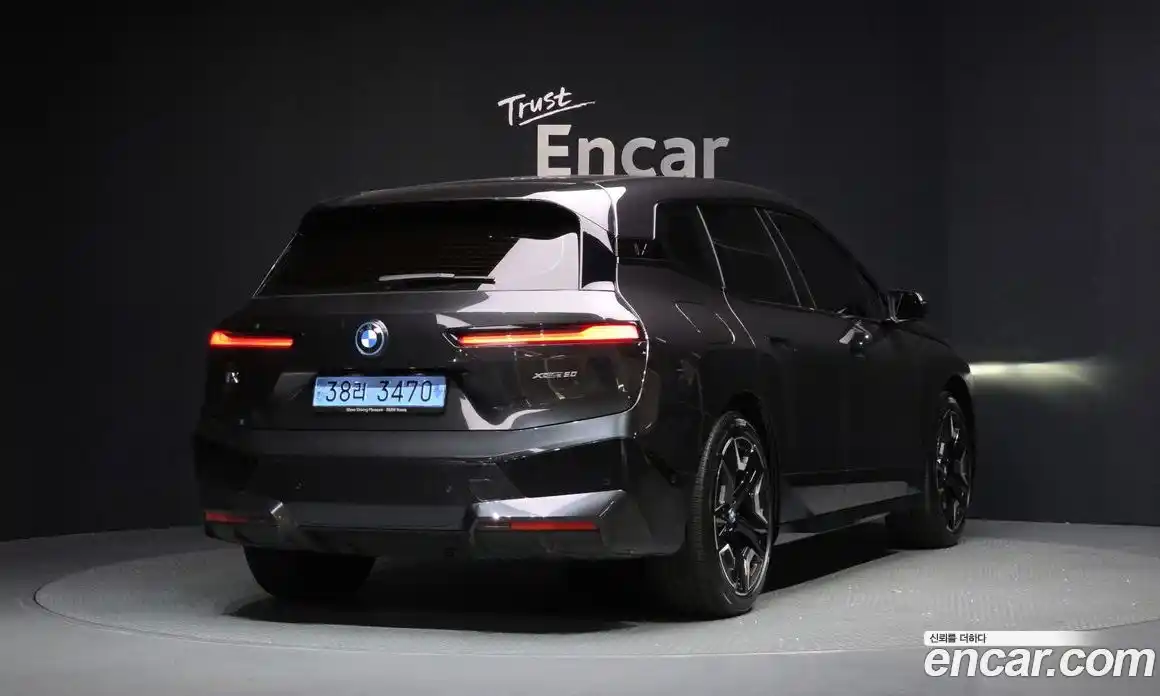 BMW iX 2023 0.3 Автомат в Москве № 157148, фото 14