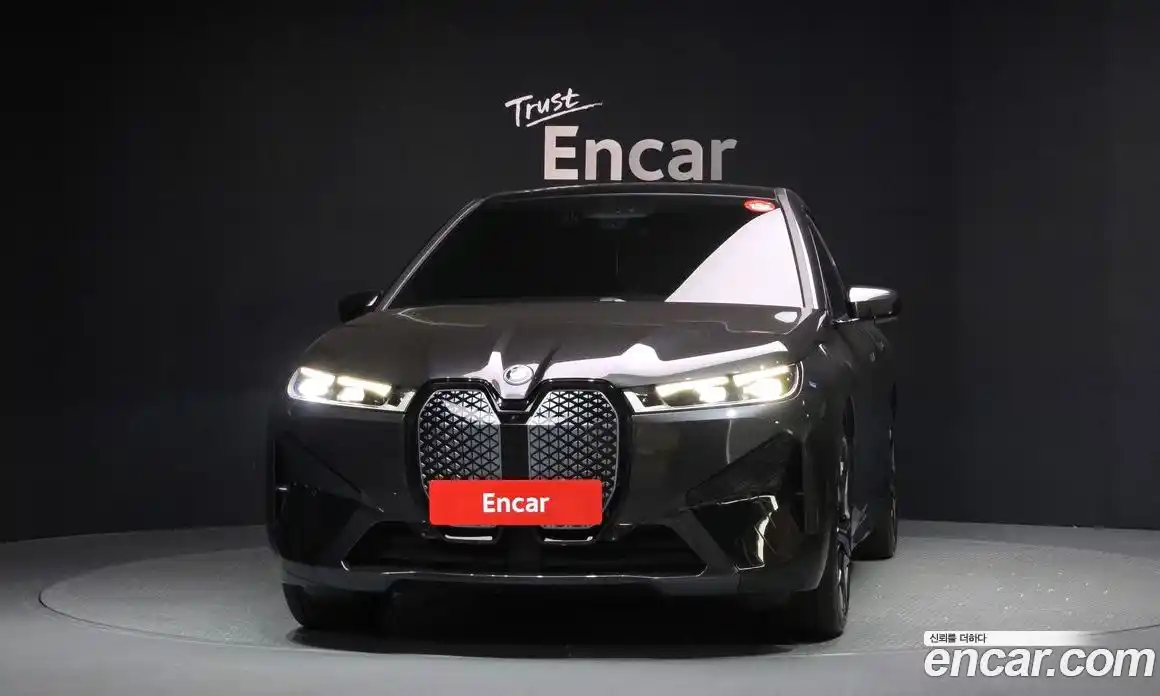 BMW iX 2023 0.3 Автомат в Москве № 157148, фото 16