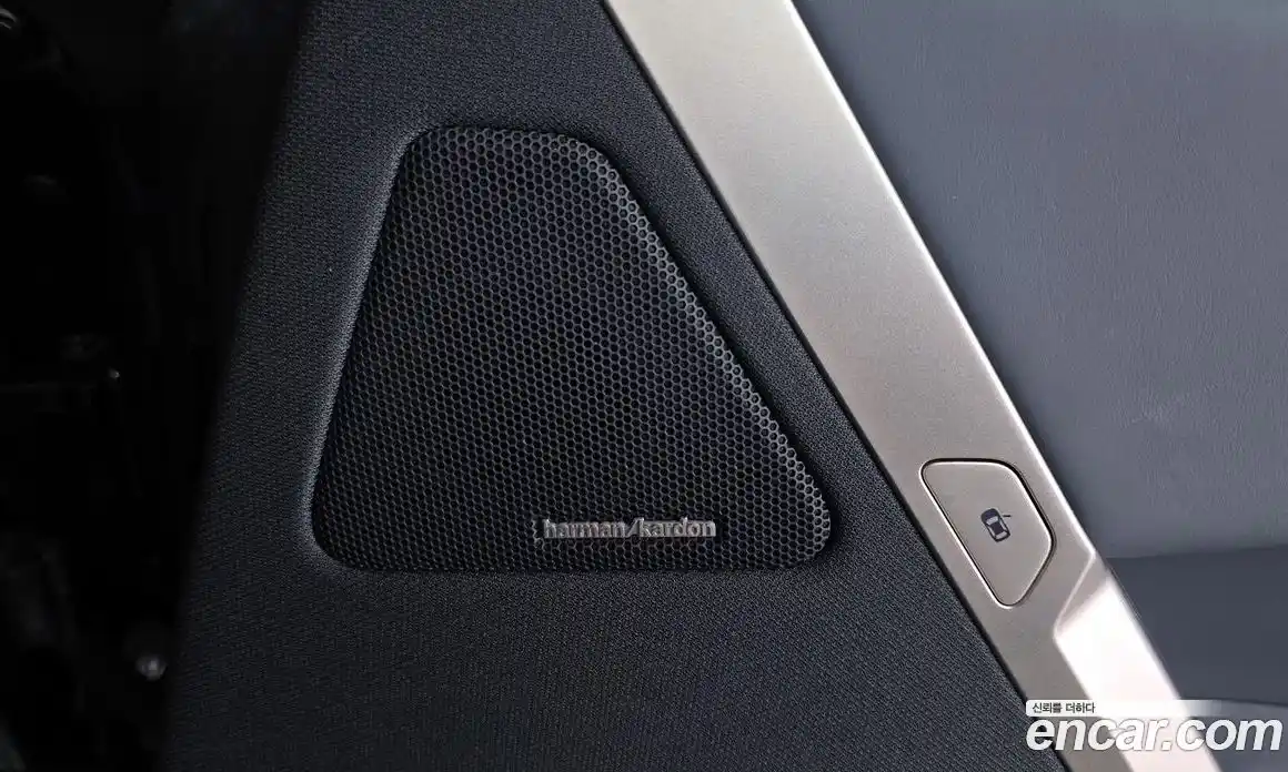 BMW iX 2023 0.3 Автомат в Москве № 157148, фото 17