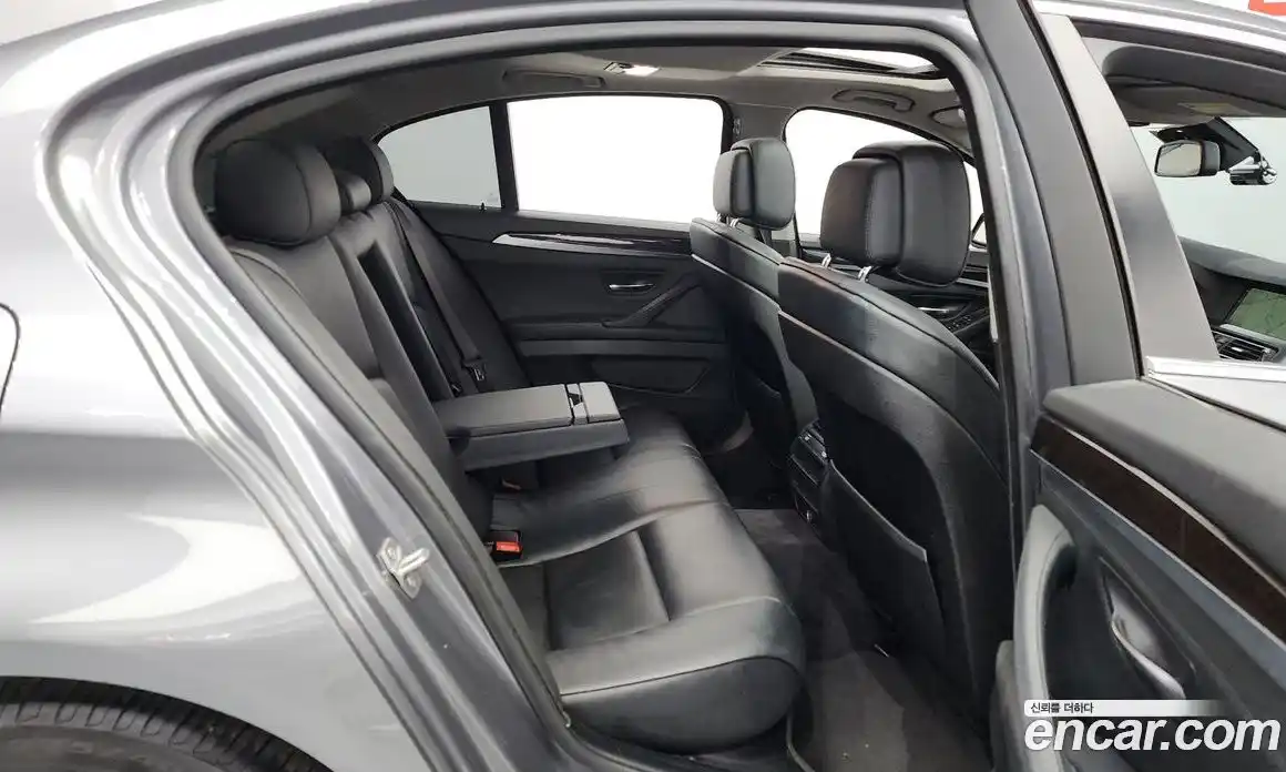 BMW 5-Series 2013 2.0 Автомат в Москве № 157473, фото 11