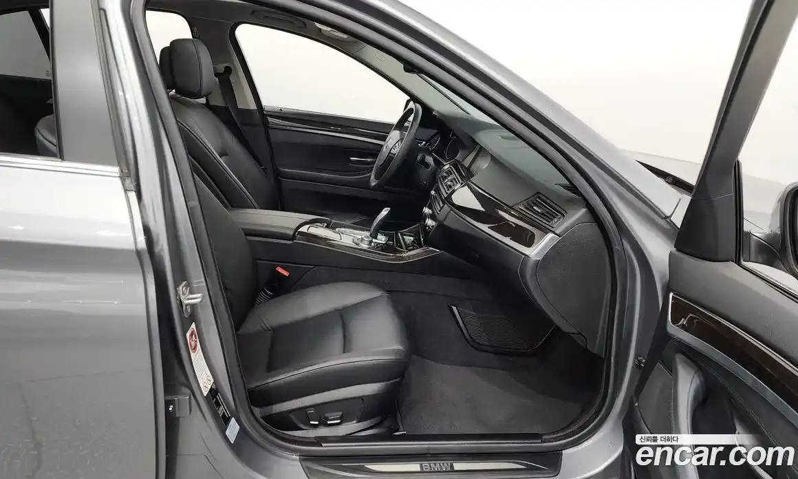 BMW 5-Series 2013 2.0 Автомат в Москве № 157473, фото 8