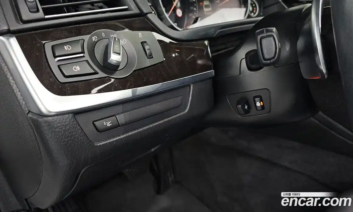 BMW 5-Series 2016 2.0 Автомат в Москве № 158077, фото 16