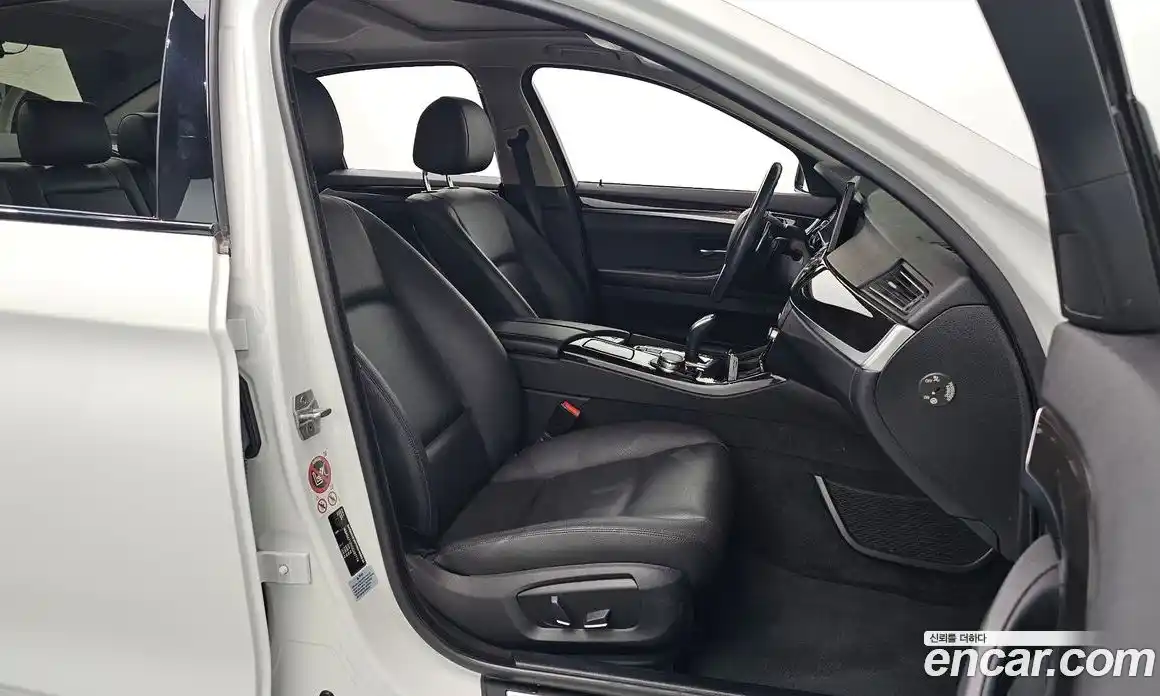 BMW 5-Series 2016 2.0 Автомат в Москве № 158077, фото 3