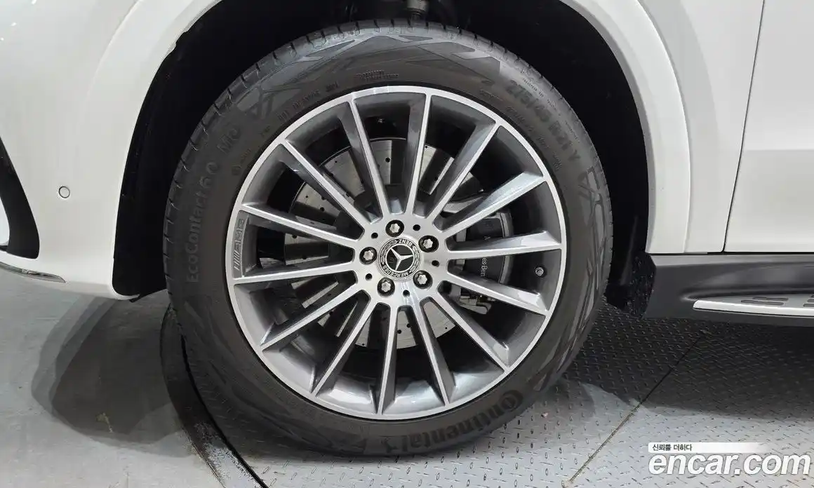 Mercedes-Benz GLE-Class 2025 3.0 Автомат в Москве № 160069, фото 5