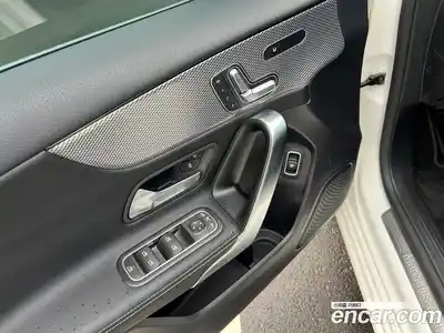 Mercedes-Benz A-Class 2022 2.0 Автомат в Москве № 160525, миниатюра 11