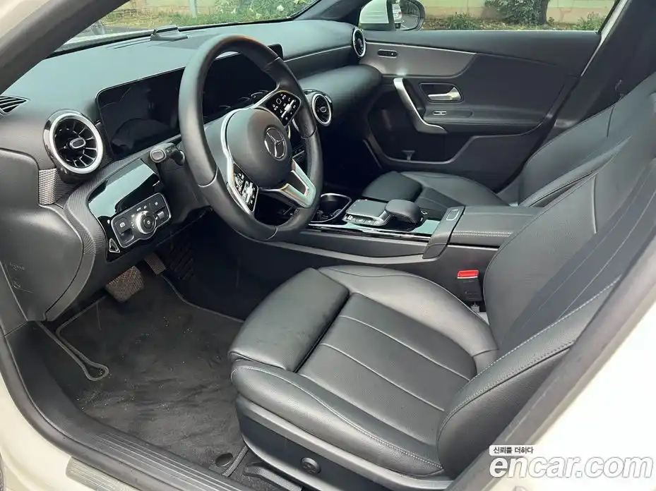 Mercedes-Benz A-Class 2022 2.0 Автомат в Москве № 160525, фото 7