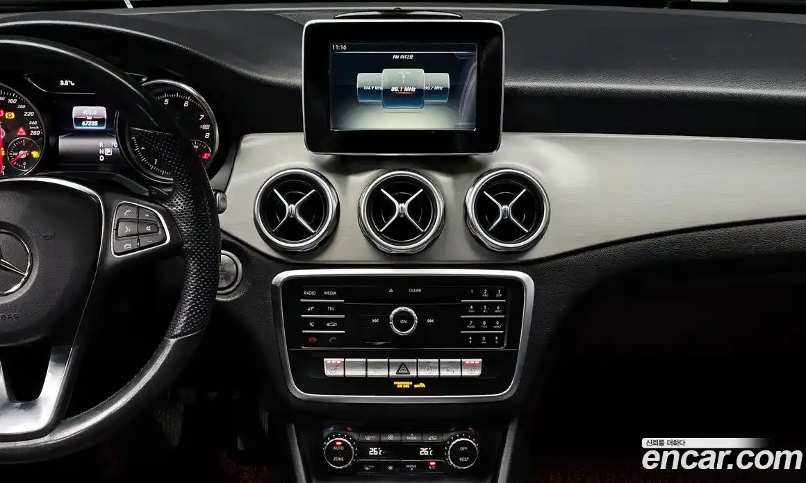 Mercedes-Benz GLA-Class 2019 2.0 Автомат в Москве № 160782, фото 16