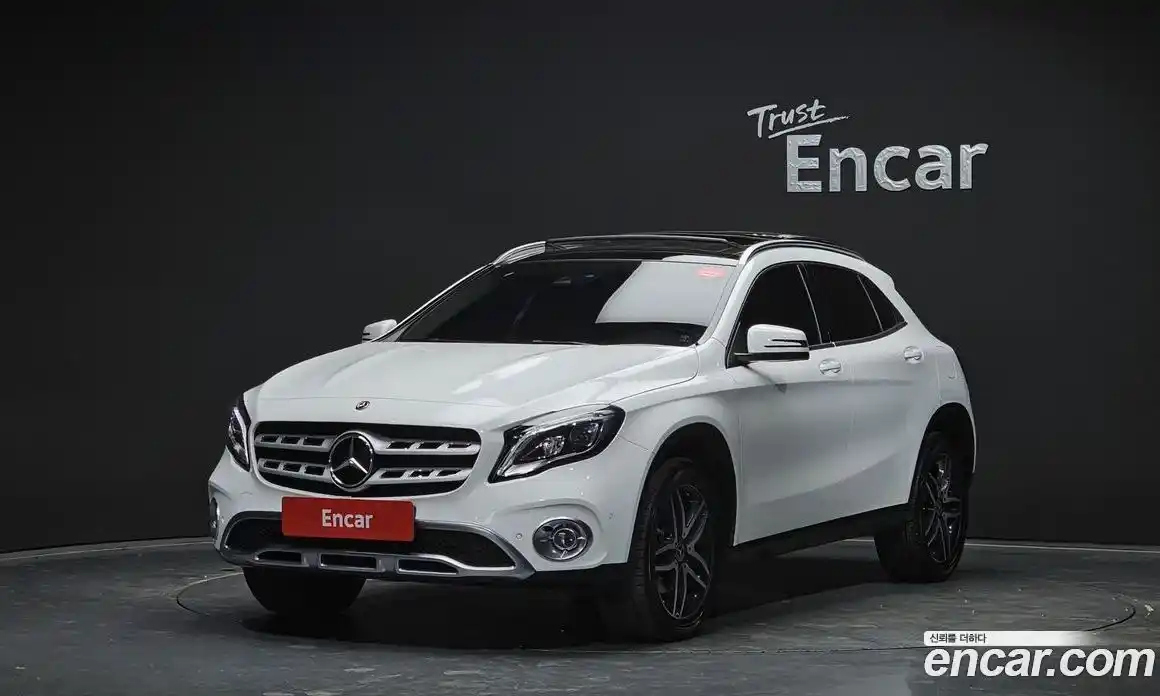 Mercedes-Benz GLA-Class 2019 2.0 Автомат в Москве № 160782, фото 5