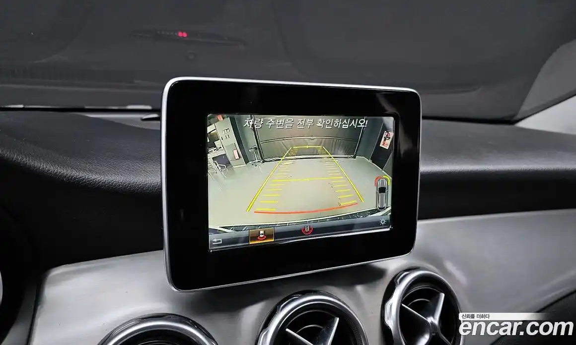 Mercedes-Benz GLA-Class 2019 2.0 Автомат в Москве № 160782, фото 6