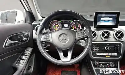 Mercedes-Benz GLA-Class 2019 2.0 Автомат в Москве № 160782, миниатюра 9