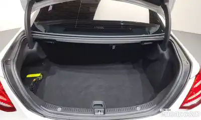 Mercedes-Benz E-Class 2017 2.0 Автомат в Москве № 160847, миниатюра 2